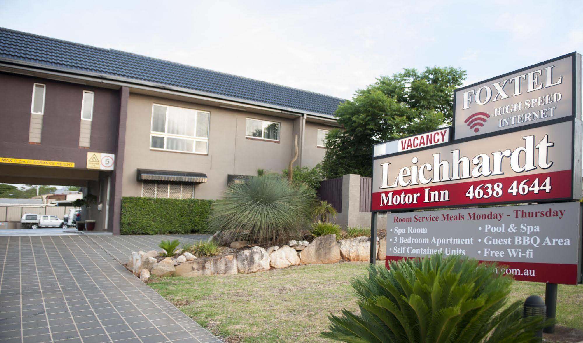 טוומבה Leichhardt Motor Inn מראה חיצוני תמונה